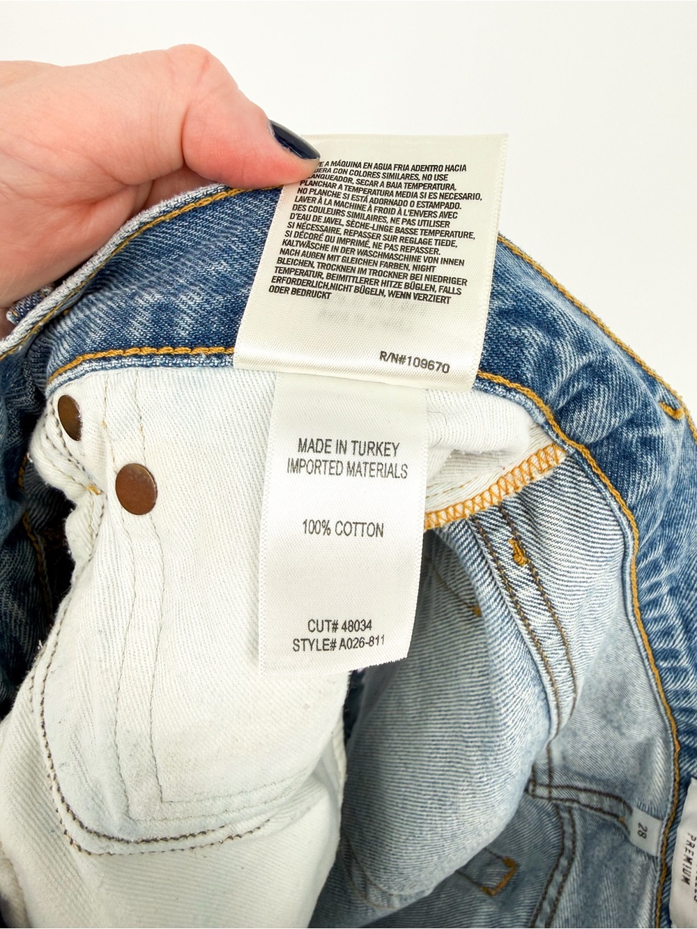 Agolde Parker Vintage Cut Off Short Size 28 - Picture 9 of 10